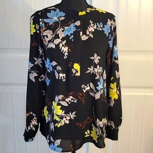 🏵 LIKE NEW Floral Blouse